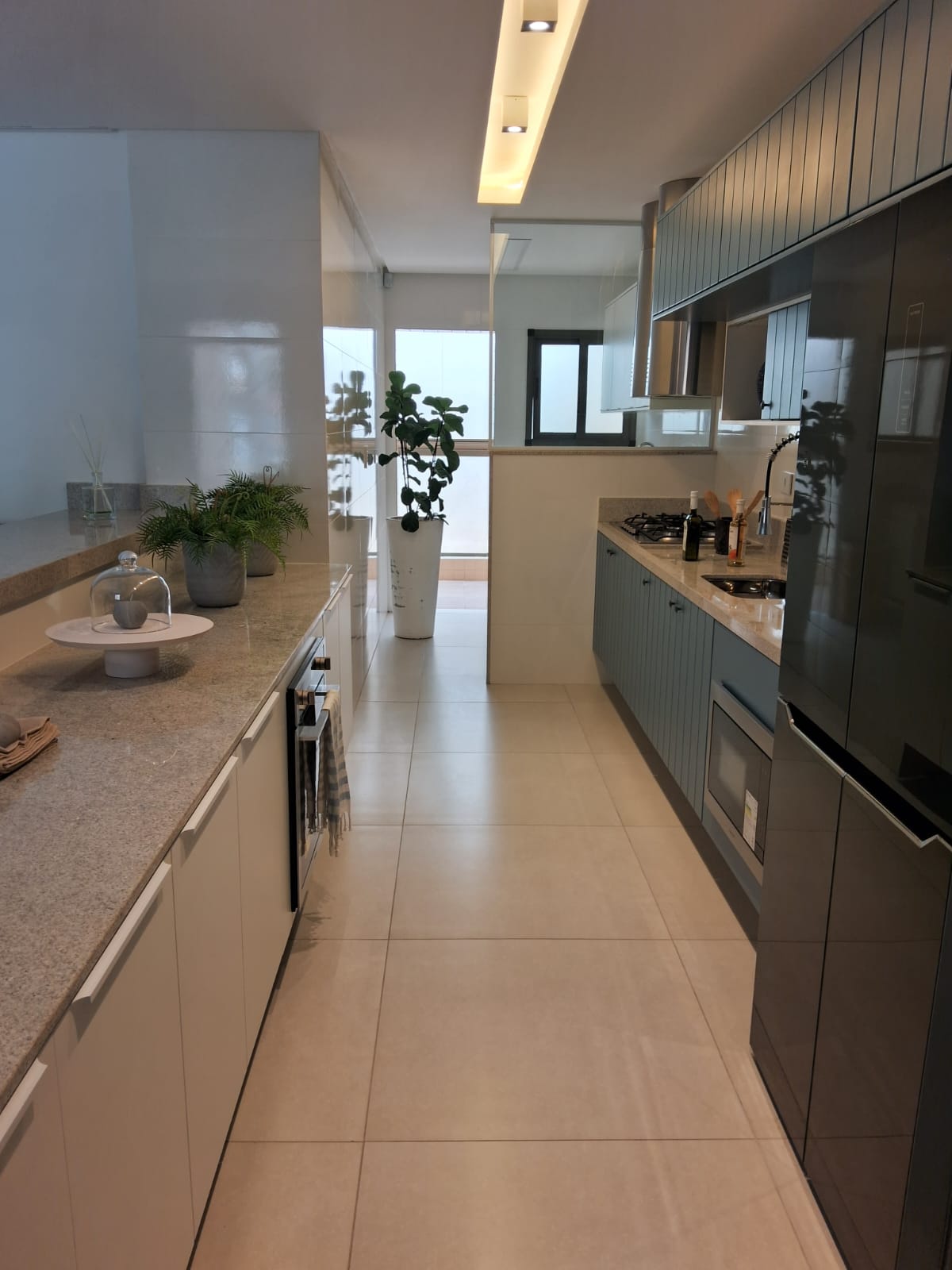 Imagem Apartamento com 3 Quartos à Venda, 142 m²em Canto do Forte - Praia Grande