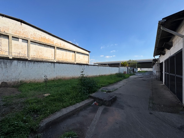 Imagem Galpão para Alugar, 6.200 m² em Industrial Anhangüera - Osasco