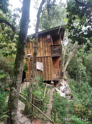 Imagem Terreno à Venda, 1.052 m² em Colinas do Imbiri - Campos do Jordão Imagem Terreno à Venda, 1.052 m² em Colinas do Imbiri - Campos do Jordão