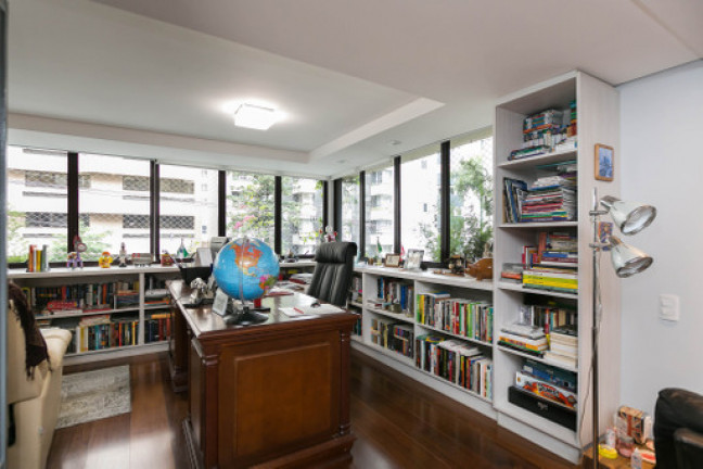 Imagem Apartamento com 4 Quartos à Venda ou Locação, 239 m²em Batel - Curitiba