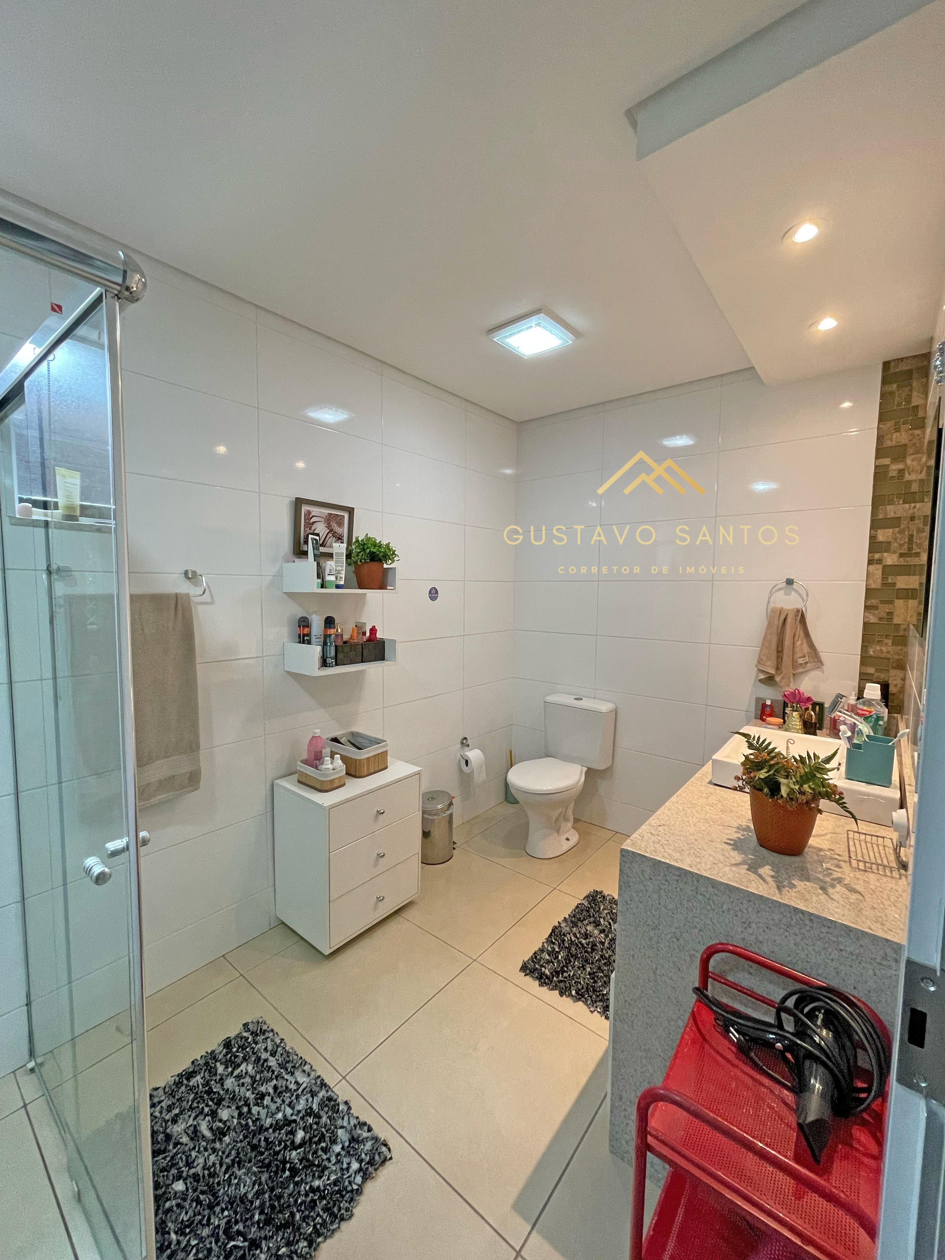 Imagem Casa com 3 Quartos à Venda, 250 m²em Pinheirinho - Itajubá