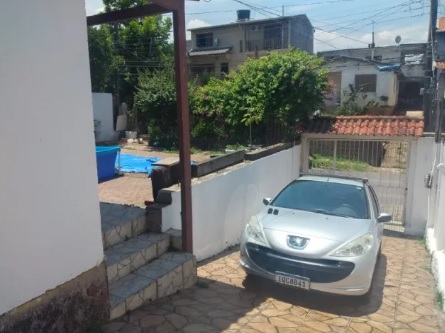 Imagem Casa com 3 Quartos à Venda, 100 m² em Vila Nova - Porto Alegre