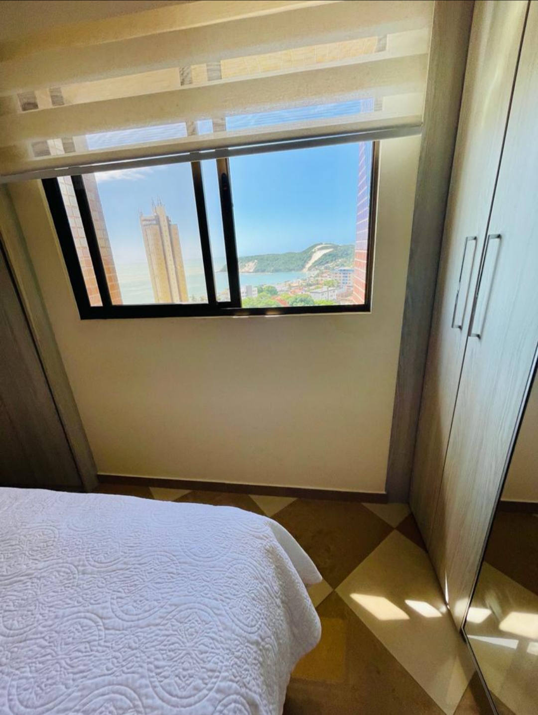 Imagem Apartamento com 2 Quartos à Venda, 65 m²em Ponta Negra - Natal