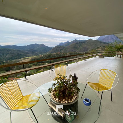 Casa de Condomínio com 5 Quartos à Venda, 450 m² em Itaipava - Petrópolis