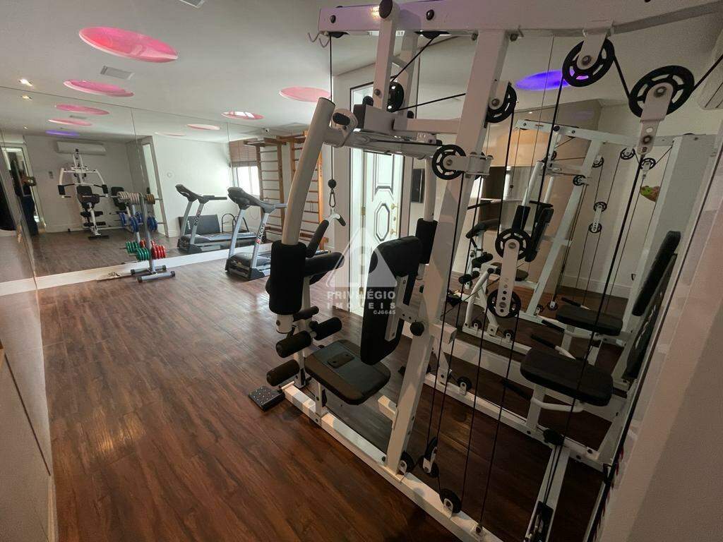 Imagem Cobertura com 6 Quartos à Venda, 558 m²em Copacabana - Rio de Janeiro