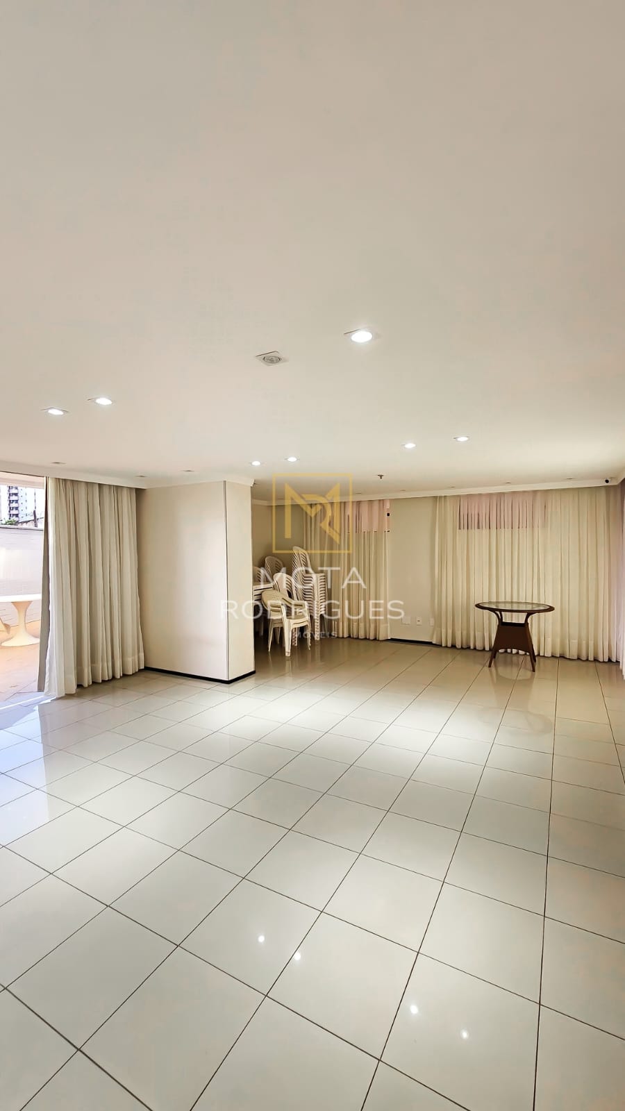 Imagem Apartamento com 3 Quartos à Venda, 220 m² em Dionisio Torres - Fortaleza Imagem Apartamento com 3 Quartos à Venda, 220 m² em Dionisio Torres - Fortaleza