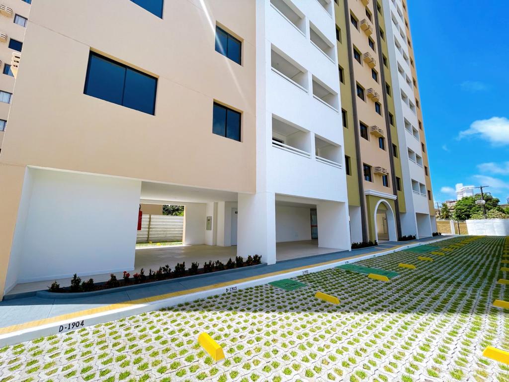 Imagem Apartamento com 2 Quartos à Venda, 56 m²em Ponta Negra - Natal