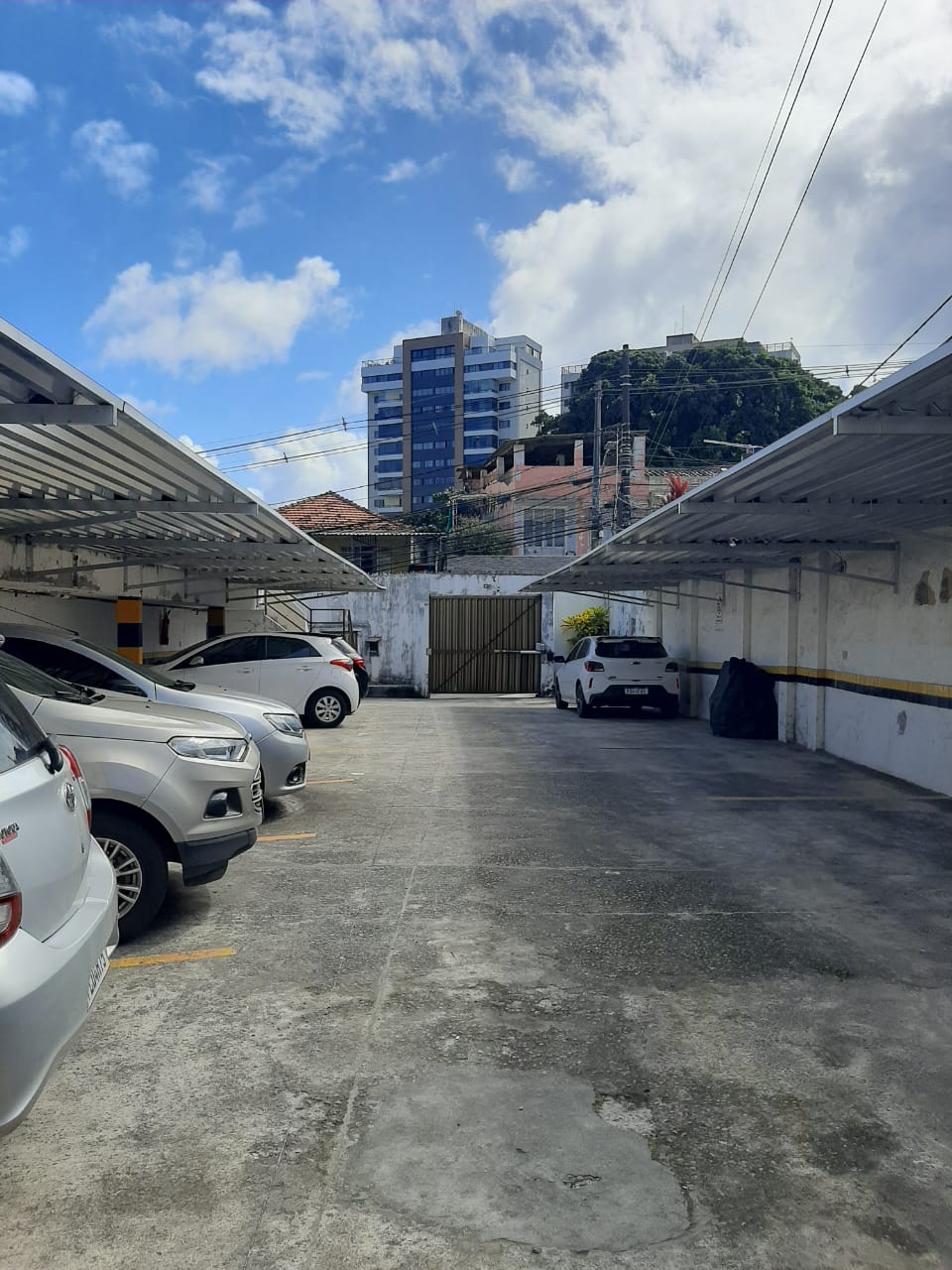 Imagem Apartamento com 2 Quartos à Venda, 70 m²em Acupe de Brotas - Salvador Imagem Apartamento com 2 Quartos à Venda, 70 m²em Acupe de Brotas - Salvador