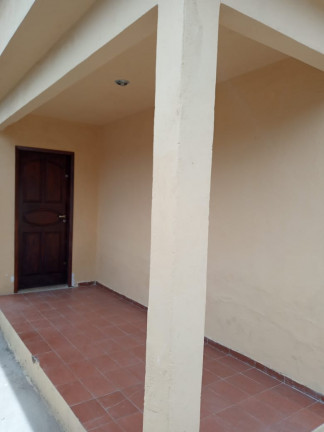 Imagem Casa com 2 Quartos à Venda, 50 m² em São Pedro - Teresópolis