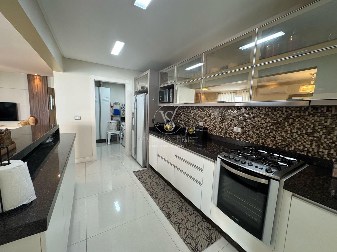 Imagem Apartamento com 4 Quartos à Venda, 195 m² em Centro - Itapema