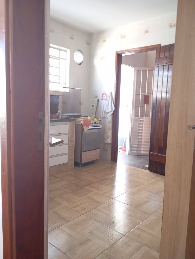 Imagem Casa com 10 Quartos à Venda, 373 m²em Jardim Botucatu - São Paulo