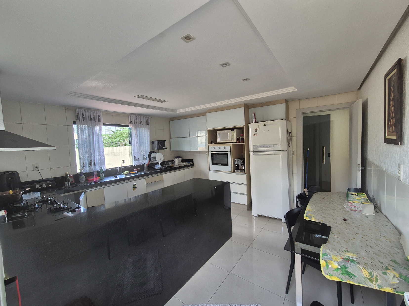 Imagem Casa com 4 Quartos para Alugar, 330 m² em Jardim Goiás - Goiânia Imagem Casa com 4 Quartos para Alugar, 330 m² em Jardim Goiás - Goiânia