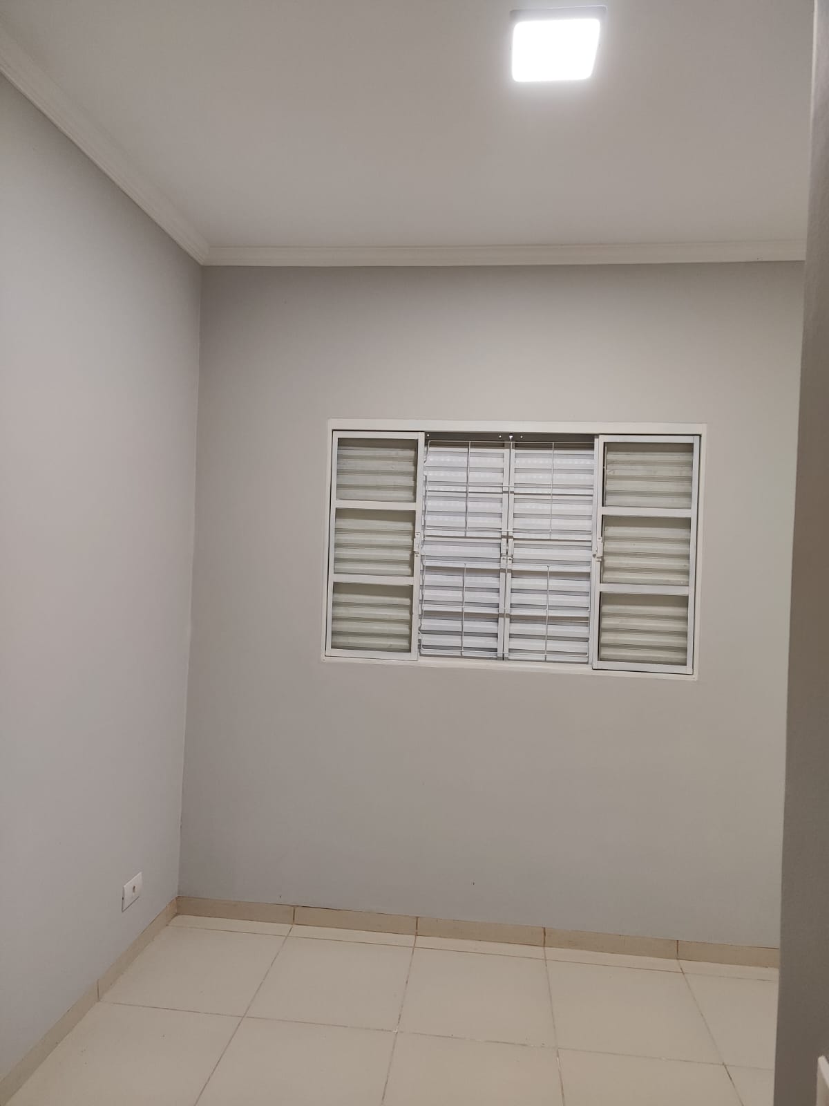 Imagem Casa com 2 Quartos à Venda, 52 m²em Jardim Nossa Senhora do Perpétuo Socorro - Campo Grande Imagem Casa com 2 Quartos à Venda, 52 m²em Jardim Nossa Senhora do Perpétuo Socorro - Campo Grande