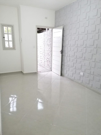 Imagem Casa com 1 Quarto à Venda, 120 m² em Caiçara - Praia Grande Imagem Casa com 1 Quarto à Venda, 120 m² em Caiçara - Praia Grande