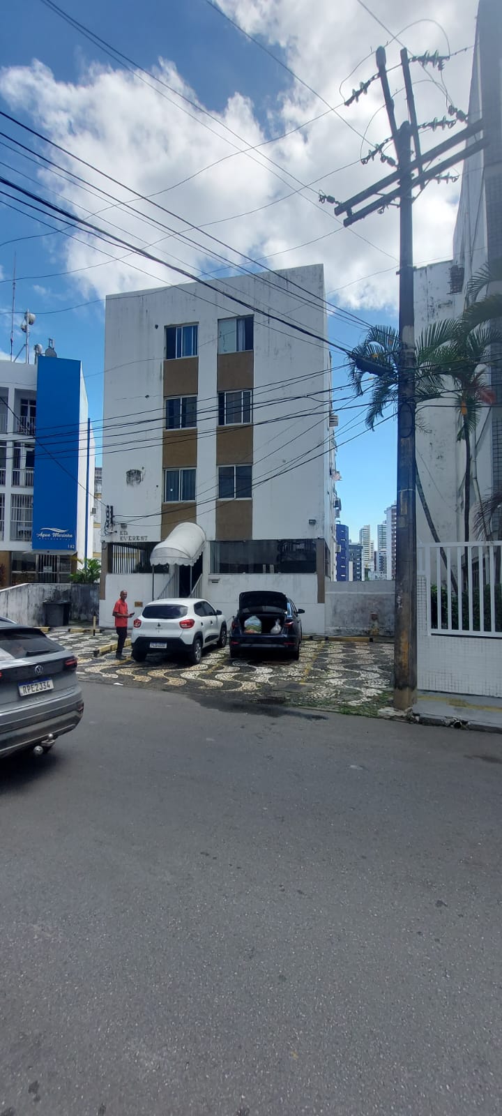 Imagem Apartamento com 1 Quarto à Venda, 60 m²em Jardim Apipema - Salvador