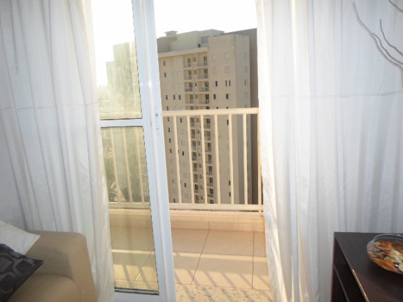 Imagem Apartamento com 2 Quartos para Alugar, 50 m² em Parque Reboucas - São Paulo