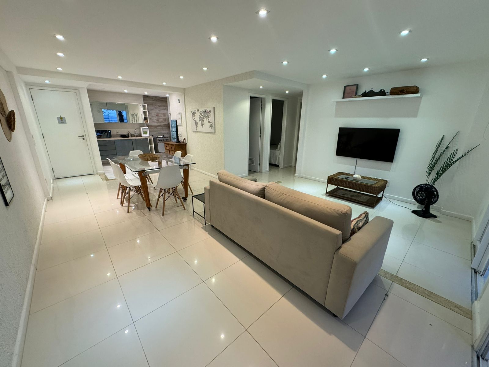 Imagem Apartamento com 3 Quartos à Venda, 98 m²em Barra da Tijuca - Rio de Janeiro Imagem Apartamento com 3 Quartos à Venda, 98 m²em Barra da Tijuca - Rio de Janeiro