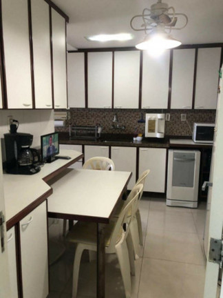 Imagem Apartamento com 4 Quartos à Venda, 179 m² em Barra da Tijuca - Rio de Janeiro Imagem Apartamento com 4 Quartos à Venda, 179 m² em Barra da Tijuca - Rio de Janeiro