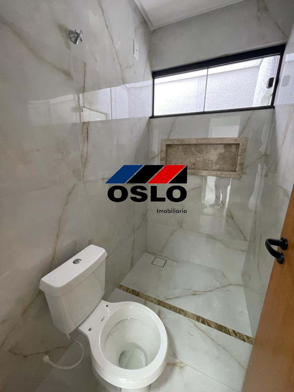 Imagem Casa com 3 Quartos à Venda, 116 m²em Setor Três Marias - Goiânia