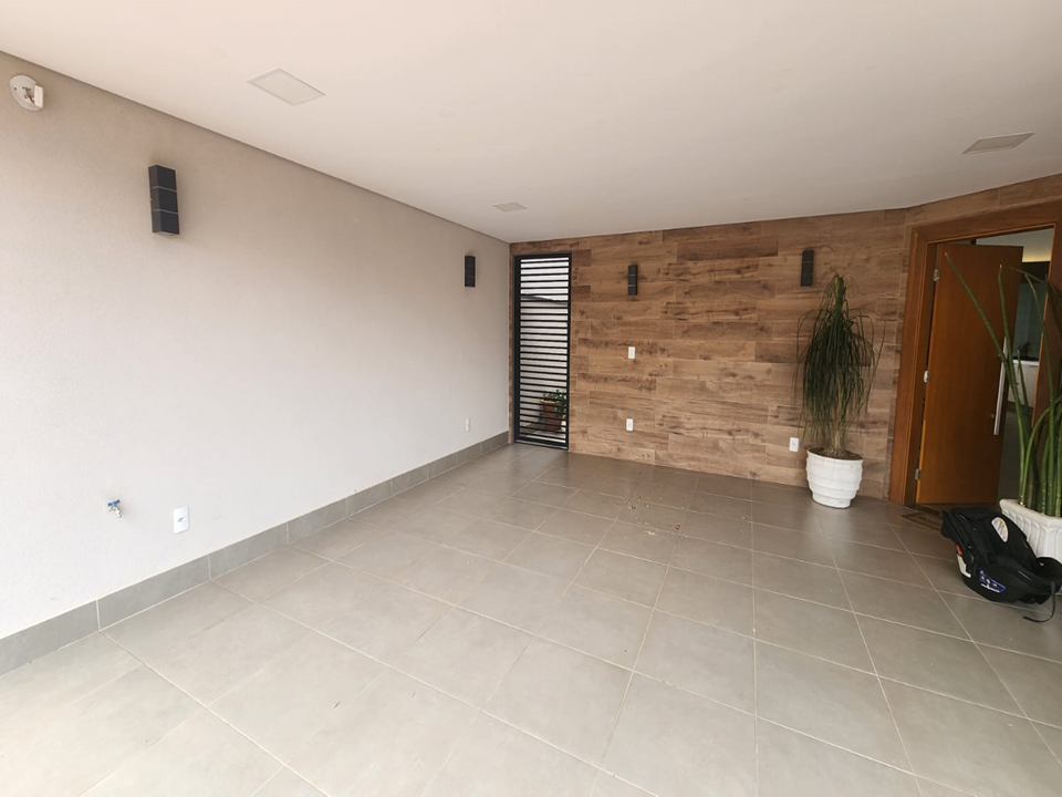Imagem Casa de Condomínio com 4 Quartos à Venda, 252 m²em Jardim Novo Mundo - Jundiaí Imagem Casa de Condomínio com 4 Quartos à Venda, 252 m²em Jardim Novo Mundo - Jundiaí