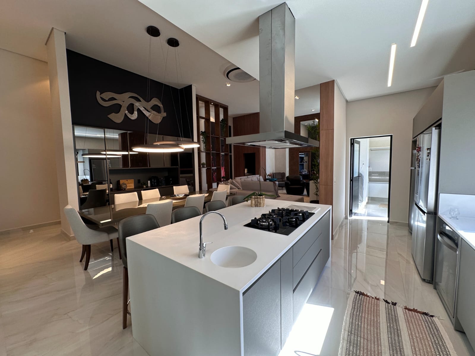 Imagem Casa de Condomínio com 4 Quartos à Venda, 350 m²em Condomínio Reserva da Serra - Jundiaí Imagem Casa de Condomínio com 4 Quartos à Venda, 350 m²em Condomínio Reserva da Serra - Jundiaí