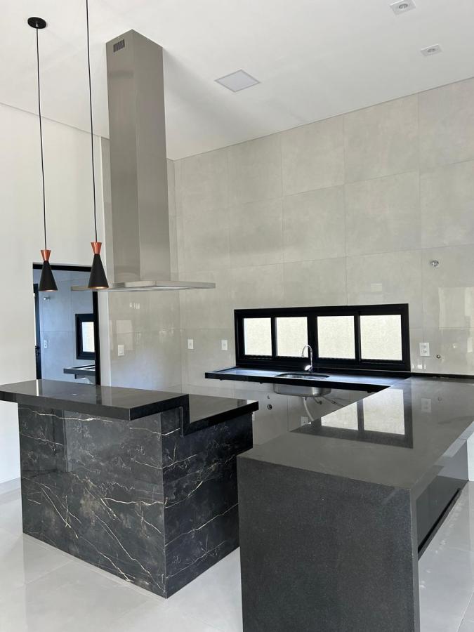 Imagem Casa de Condomínio com 3 Quartos à Venda, 170 m²em Residencial Lagos D'Icaraí - Salto Imagem Casa de Condomínio com 3 Quartos à Venda, 170 m²em Residencial Lagos D'Icaraí - Salto
