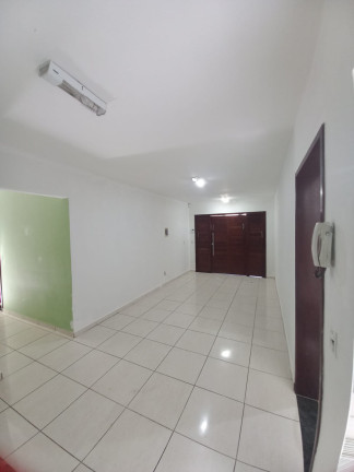 Imagem Casa com 3 Quartos para Alugar,  em Centro - Parnamirim