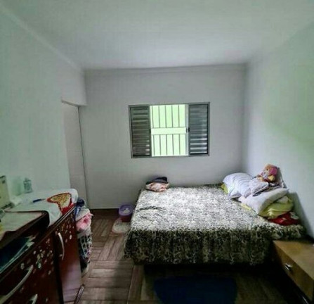 Imagem Sobrado com 5 Quartos à Venda, em Jardim Roberto - Osasco Imagem Sobrado com 5 Quartos à Venda, em Jardim Roberto - Osasco