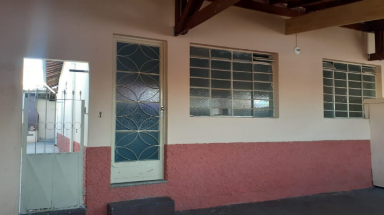 Imagem Casa com 3 Quartos à Venda, 234 m² em Vila Crispim - Cruzeiro Imagem Casa com 3 Quartos à Venda, 234 m² em Vila Crispim - Cruzeiro