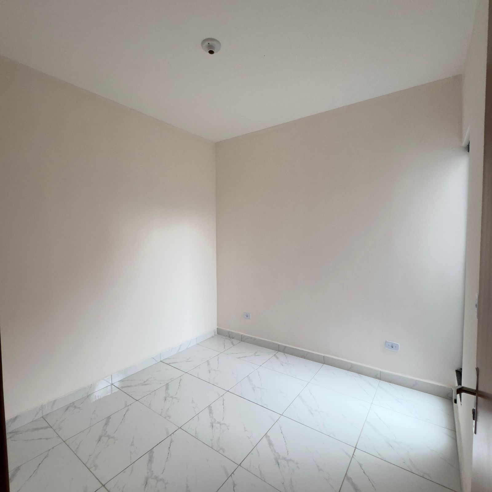 Imagem Casa com 2 Quartos à Venda, 76 m²em Residencial Buena Vista III - Goiânia