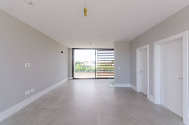 Imagem Casa de Condomínio com 5 Quartos à Venda, em Barra da Tijuca - Rio de Janeiro Imagem Casa de Condomínio com 5 Quartos à Venda, em Barra da Tijuca - Rio de Janeiro