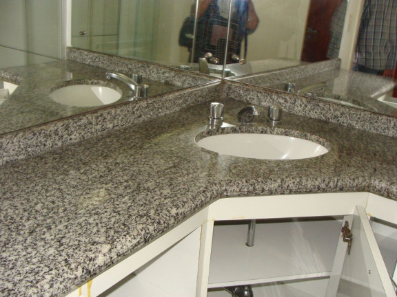 Imagem Apartamento com 2 Quartos para Alugar, 75 m² em Mirandópolis - São Paulo