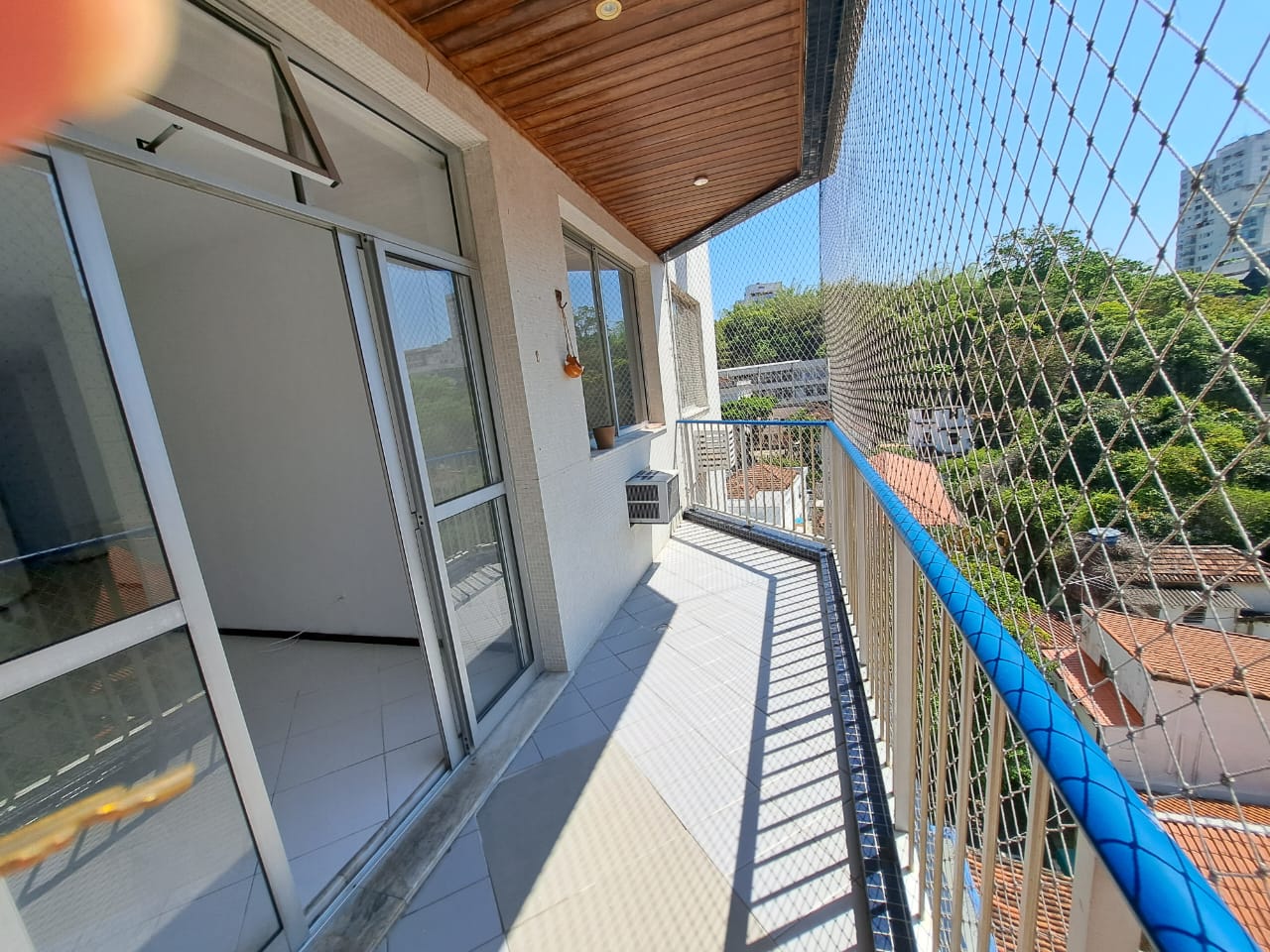 Imagem Apartamento com 2 Quartos à Venda, 90 m²em São Domingos - Niterói Imagem Apartamento com 2 Quartos à Venda, 90 m²em São Domingos - Niterói