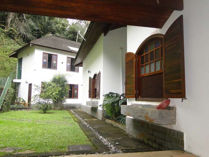 Imagem Casa com 5 Quartos à Venda, 598 m² em Agriões De Dentro- Vargem Grande - Teresópolis