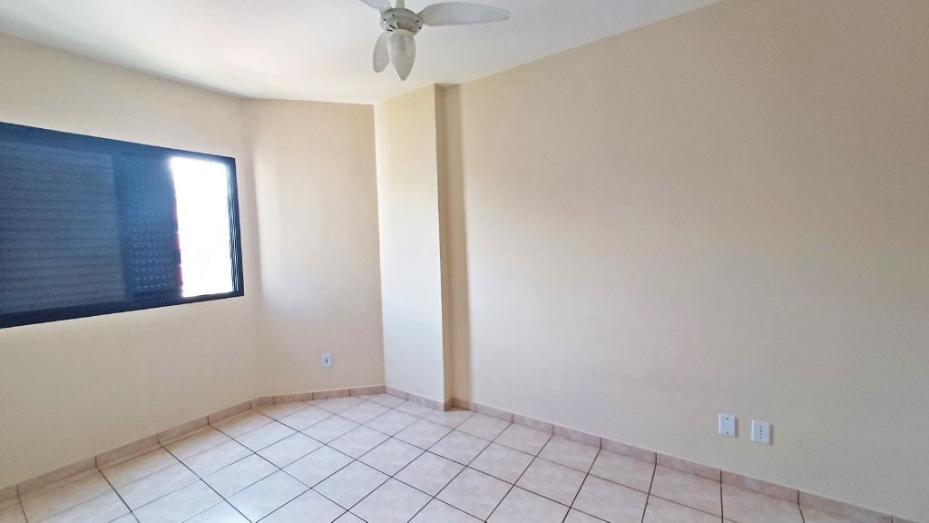 Imagem Apartamento com 2 Quartos à Venda, 76 m² em Guilhermina - Praia Grande