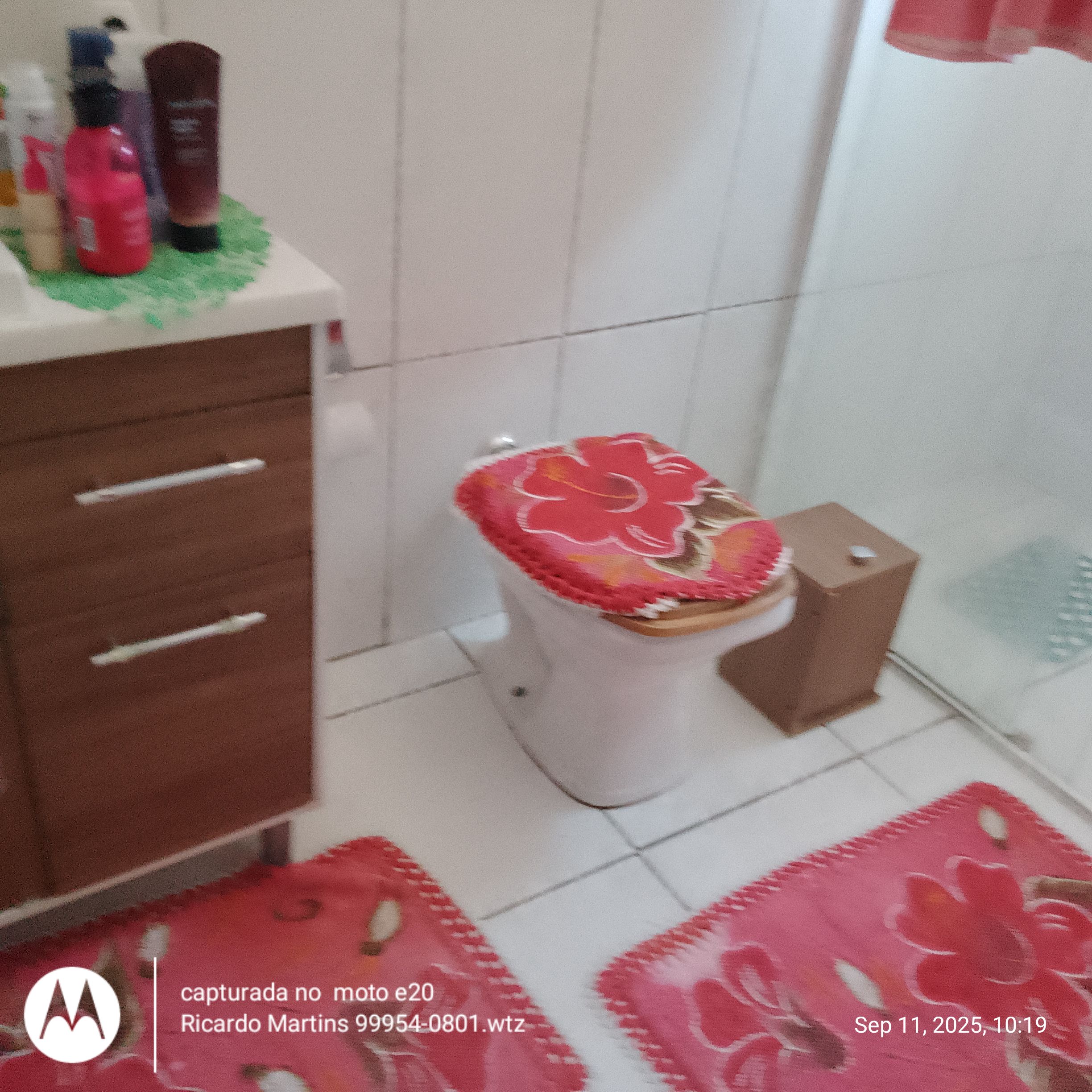 Imagem Casa com 3 Quartos à Venda, 180 m² em Operária Nova - Criciúma Imagem Casa com 3 Quartos à Venda, 180 m² em Operária Nova - Criciúma