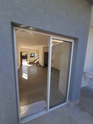 Casa de Condomínio com 3 Quartos à Venda,  em Chácara Jaguari (Fazendinha) - Santana de Parnaíba