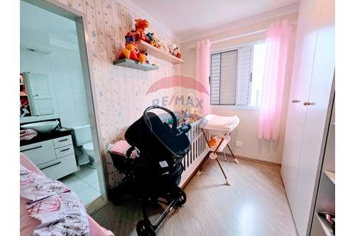 Imagem Apartamento com 3 Quartos à Venda, 91 m²em Vila Sanches - São José dos Campos
