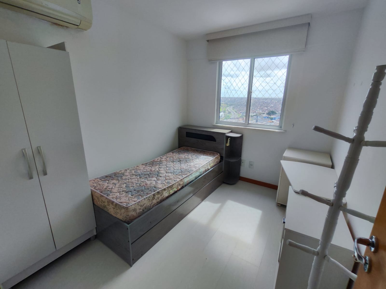 Imagem Apartamento com 2 Quartos à Venda, 60 m² em Cabula - Salvador