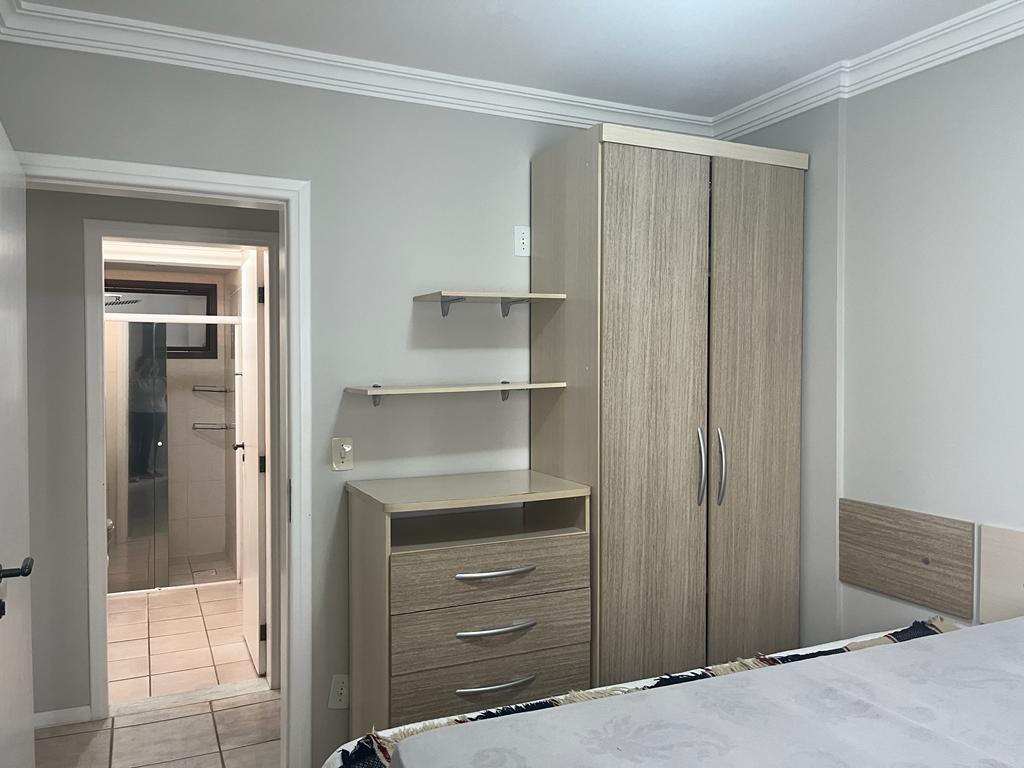 Imagem Apartamento com 3 Quartos para Temporada, 110 m²em Centro - Balneário Camboriú 