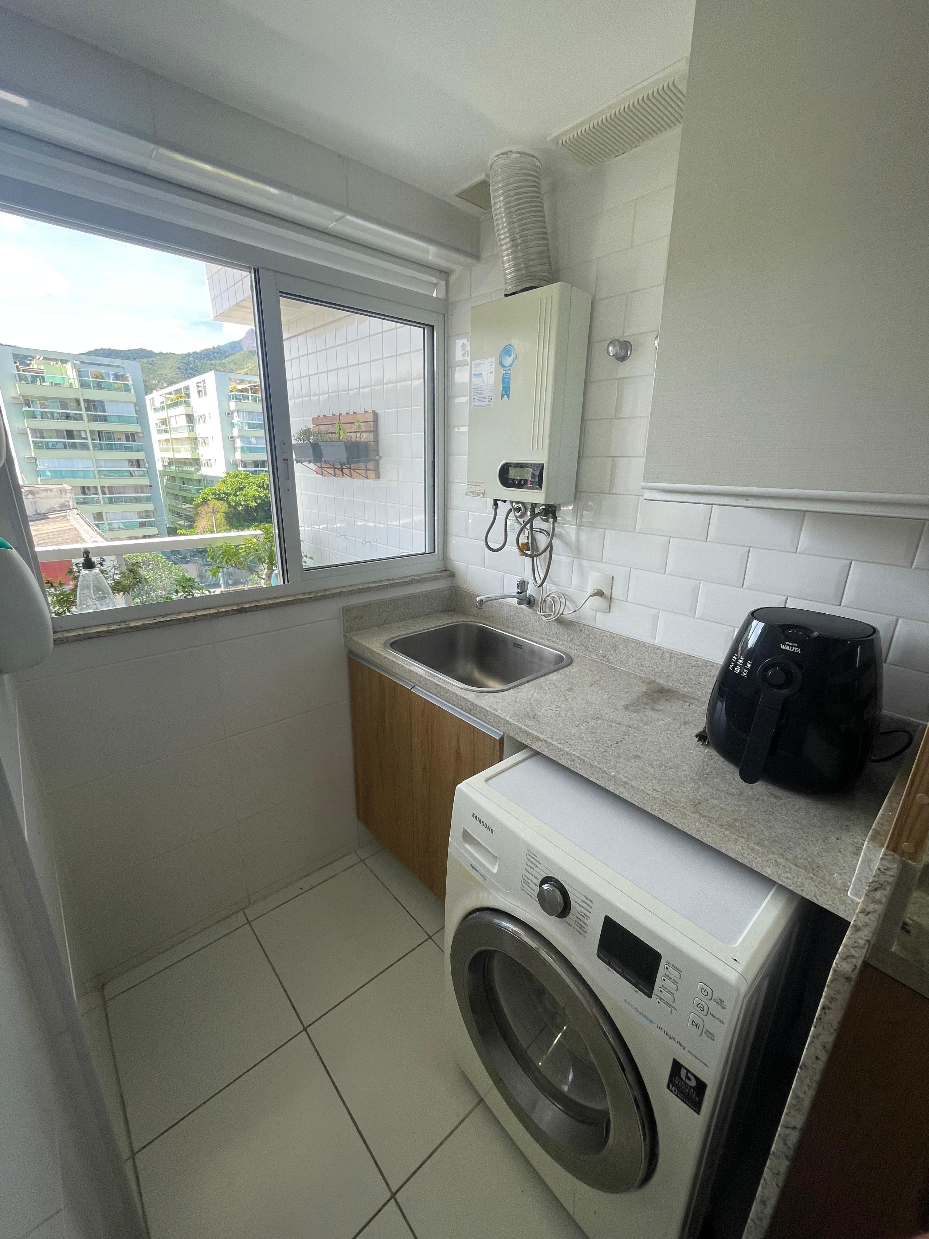 Imagem Apartamento com 2 Quartos à Venda, 84 m²em Freguesia (Jacarepaguá) - Rio de Janeiro Imagem Apartamento com 2 Quartos à Venda, 84 m²em Freguesia (Jacarepaguá) - Rio de Janeiro