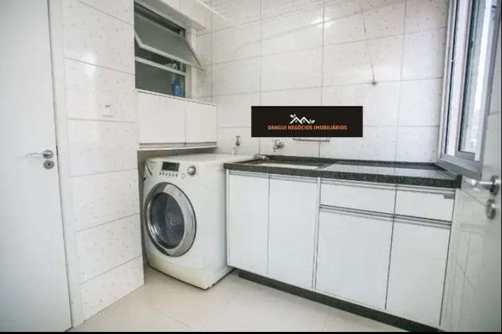 Imagem Apartamento com 3 Quartos à Venda, 77 m²em Água Verde - Curitiba