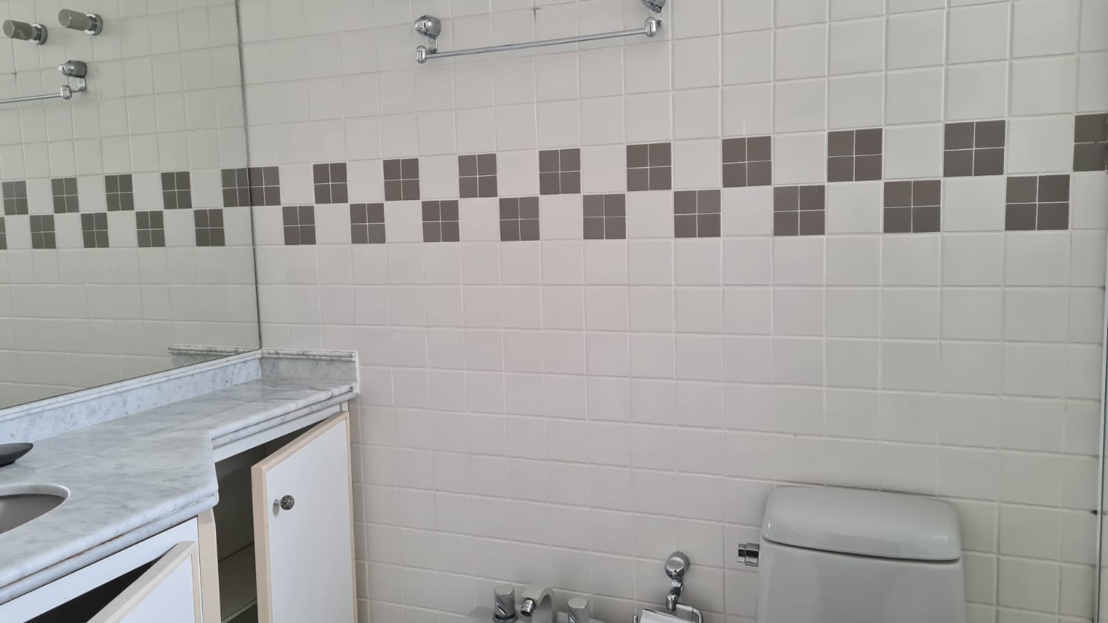 Imagem Apartamento com 4 Quartos à Venda, 236 m² em Riviera - Bertioga