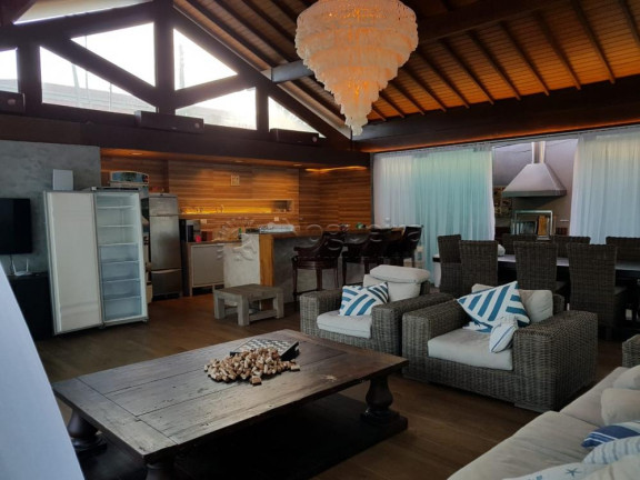Imagem Casa com 10 Quartos à Venda, 600 m² em Porto de Galinhas - Ipojuca