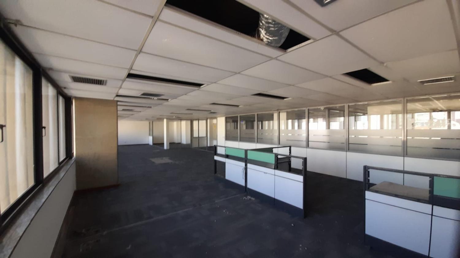 Imagem Imóvel Comercial à Venda ou Locação, 1 m²em Centro - Campinas Imagem Imóvel Comercial à Venda ou Locação, 1 m²em Centro - Campinas