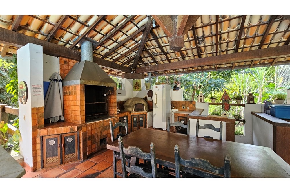 Imagem Casa de Condomínio com 4 Quartos à Venda, 285 m² em Itaipava - Petrópolis