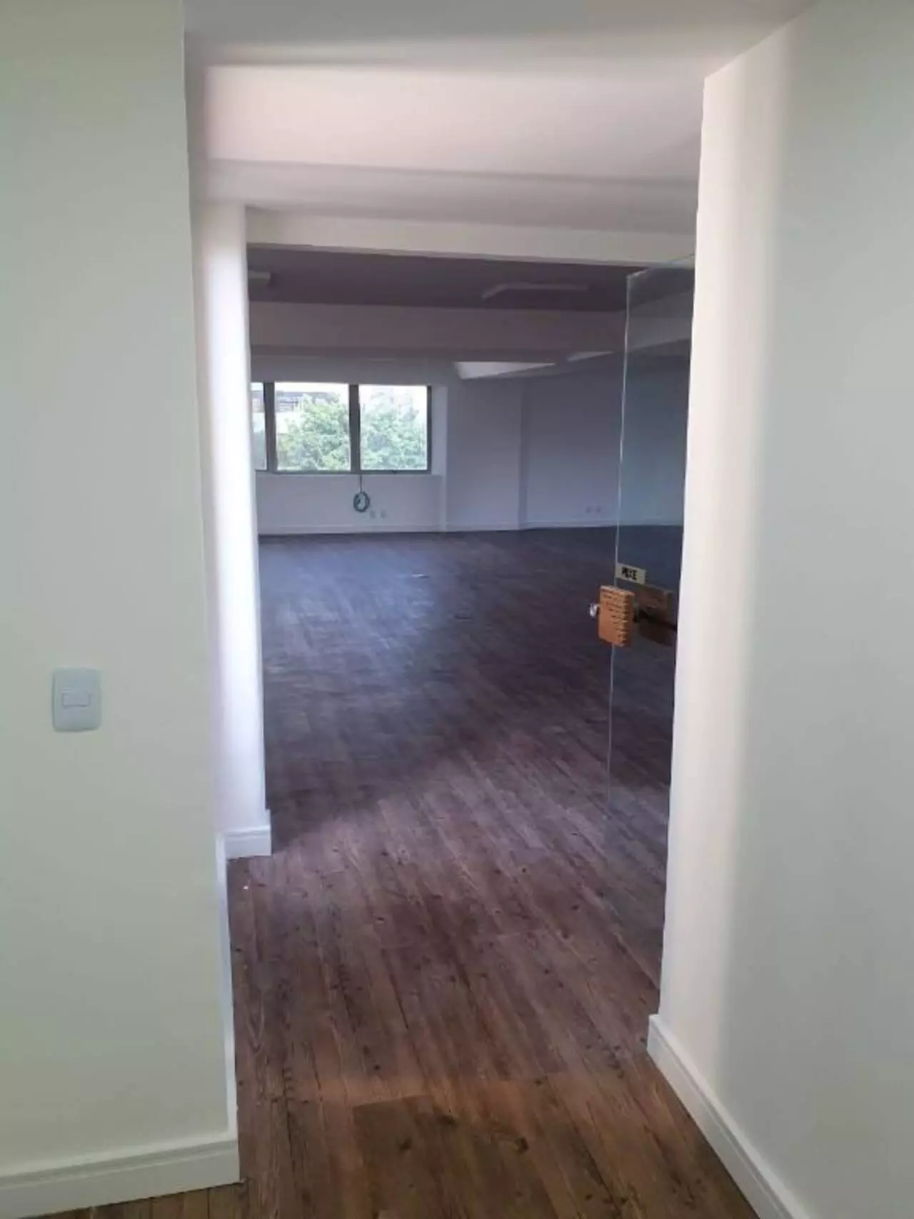Imagem Sala Comercial à Venda ou Locação, 204 m² em Cidade Monções - São Paulo Imagem Sala Comercial à Venda ou Locação, 204 m² em Cidade Monções - São Paulo