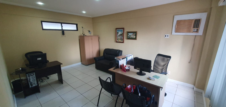 Imagem Sala Comercial à Venda ou Locação, 38 m²em Umarizal - Belém Imagem Sala Comercial à Venda ou Locação, 38 m²em Umarizal - Belém