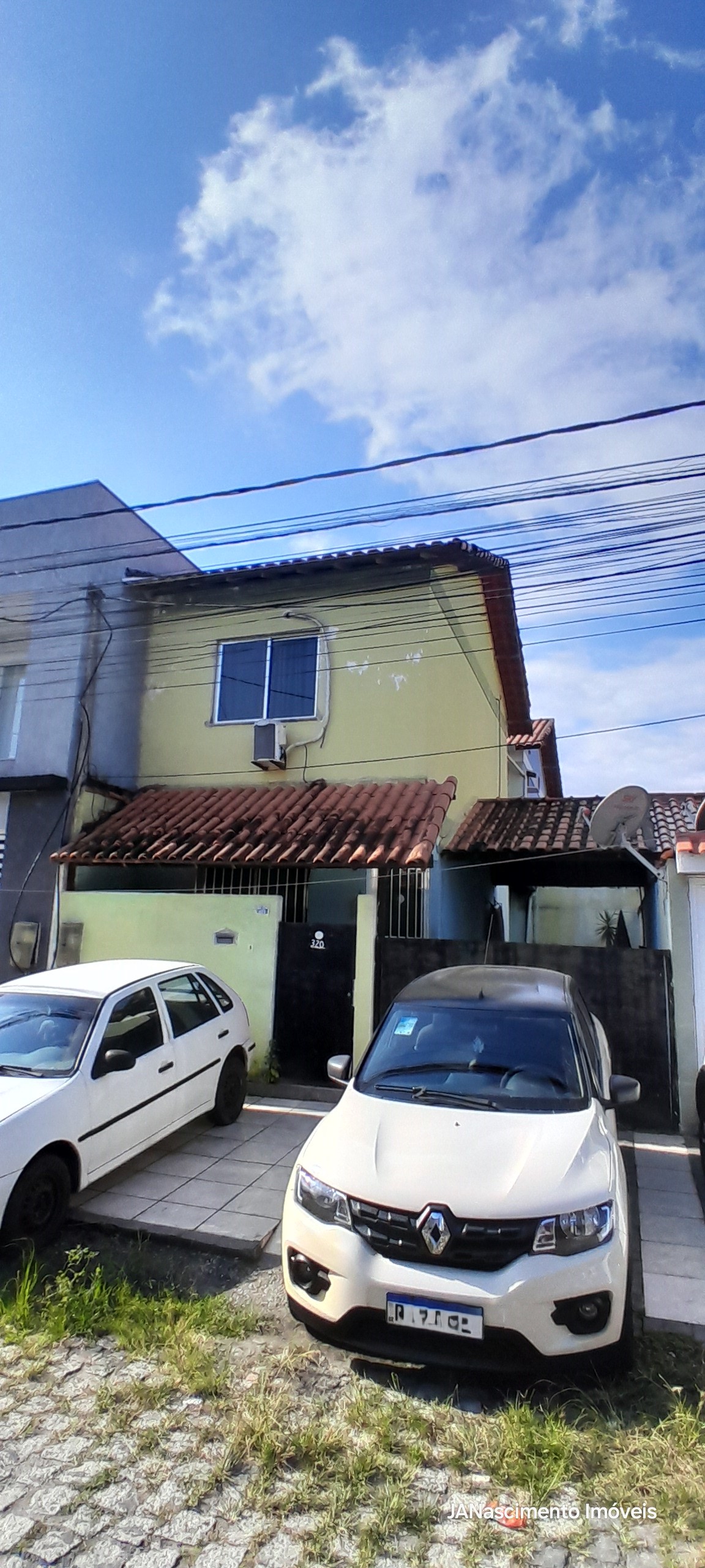 Imagem Casa com 2 Quartos à Venda, 72 m² em Bangu - Rio de Janeiro Imagem Casa com 2 Quartos à Venda, 72 m² em Bangu - Rio de Janeiro