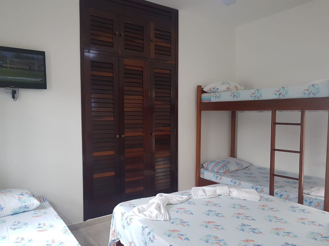 Imagem Casa com 4 Quartos para Alugar ou Temporada, 350 m²em Perequê Açu - Ubatuba Imagem Casa com 4 Quartos para Alugar ou Temporada, 350 m²em Perequê Açu - Ubatuba